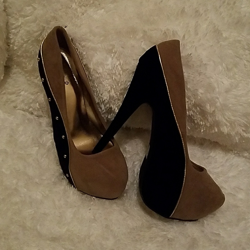 Black and tan heels